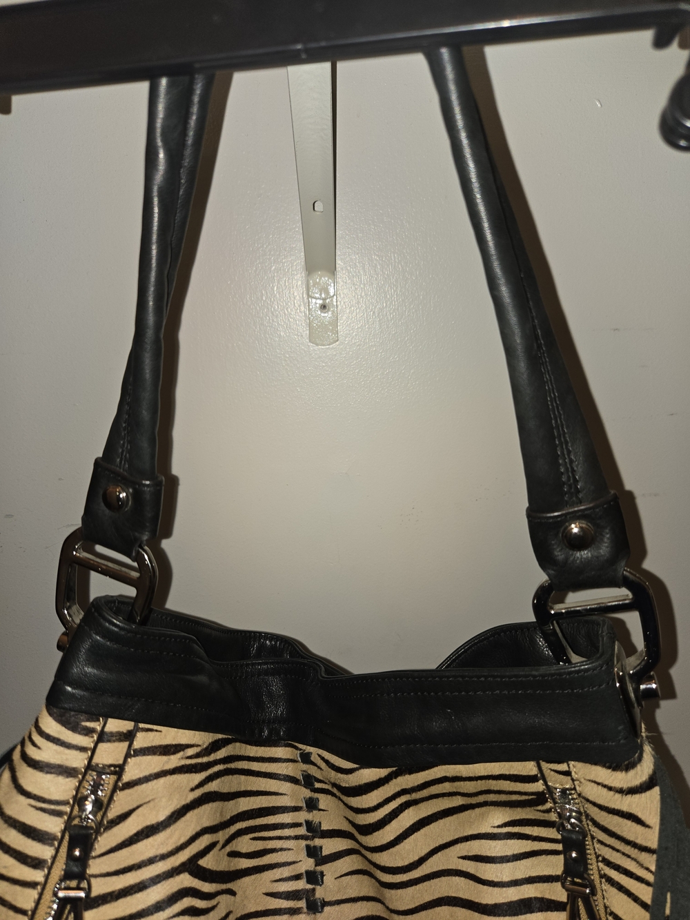 B. Makowsky Leather/Hair calf Zebra Print Black Trim FRINGE Hobo Bag. GUC - Picture 2 of 9